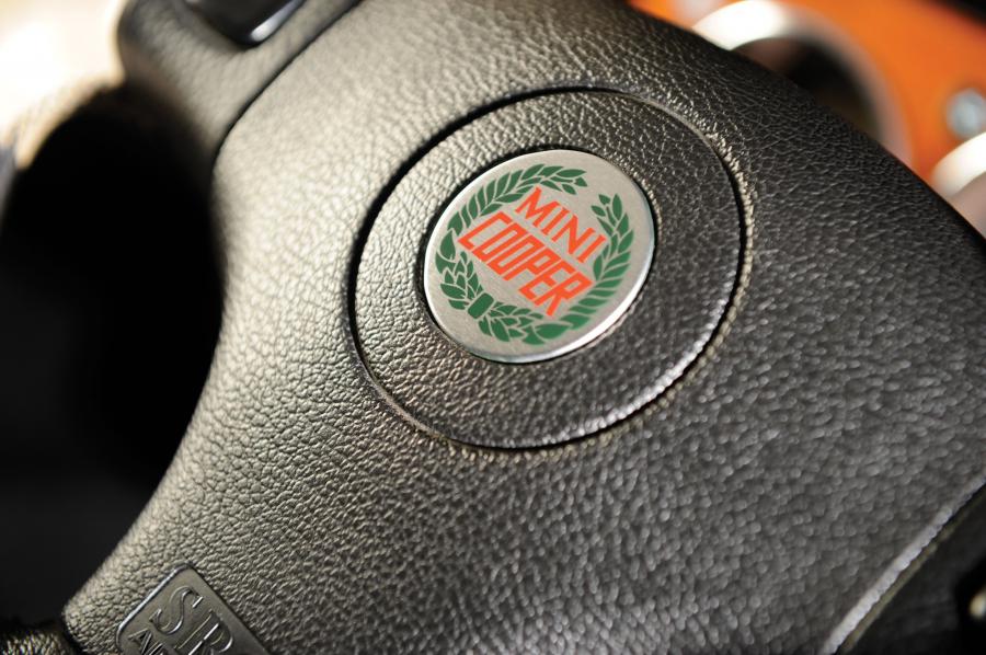  Mini Cooper S Works 1998 года  (фото 4 из 6)
